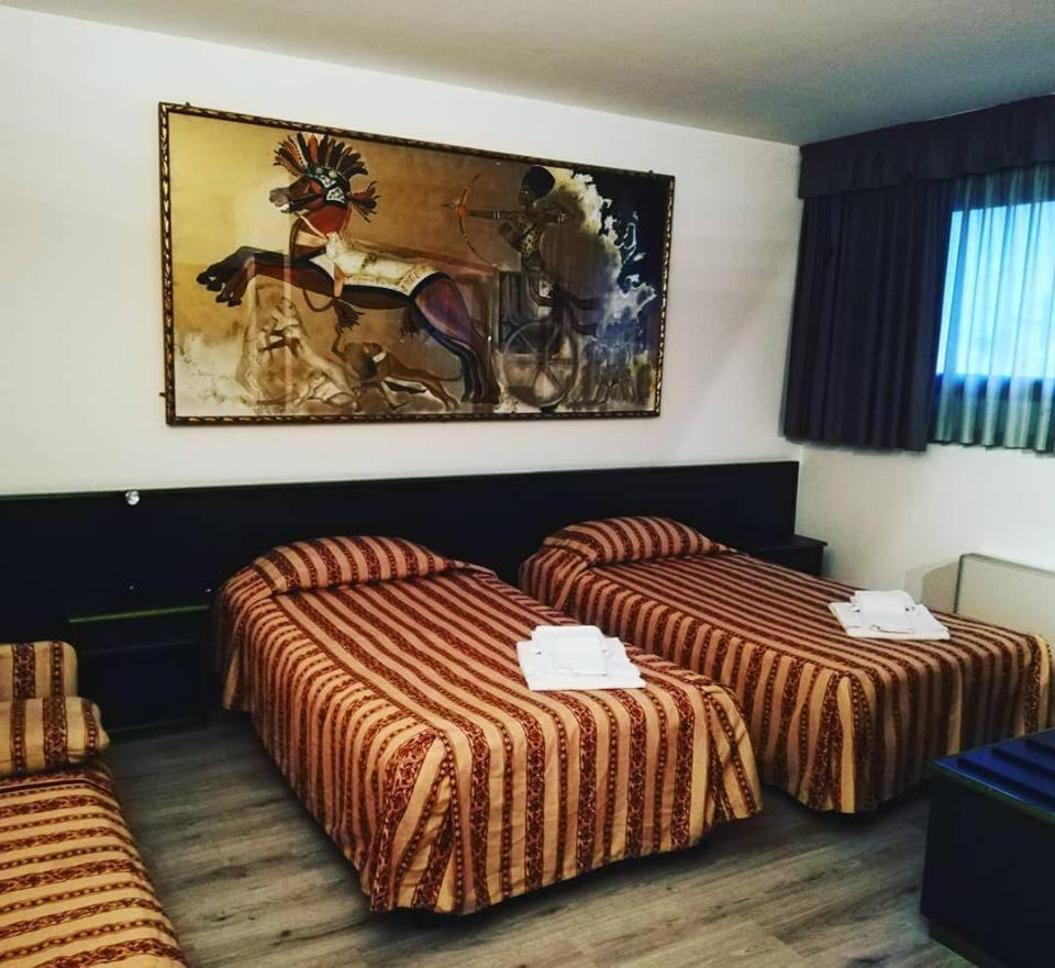 Green Hotel